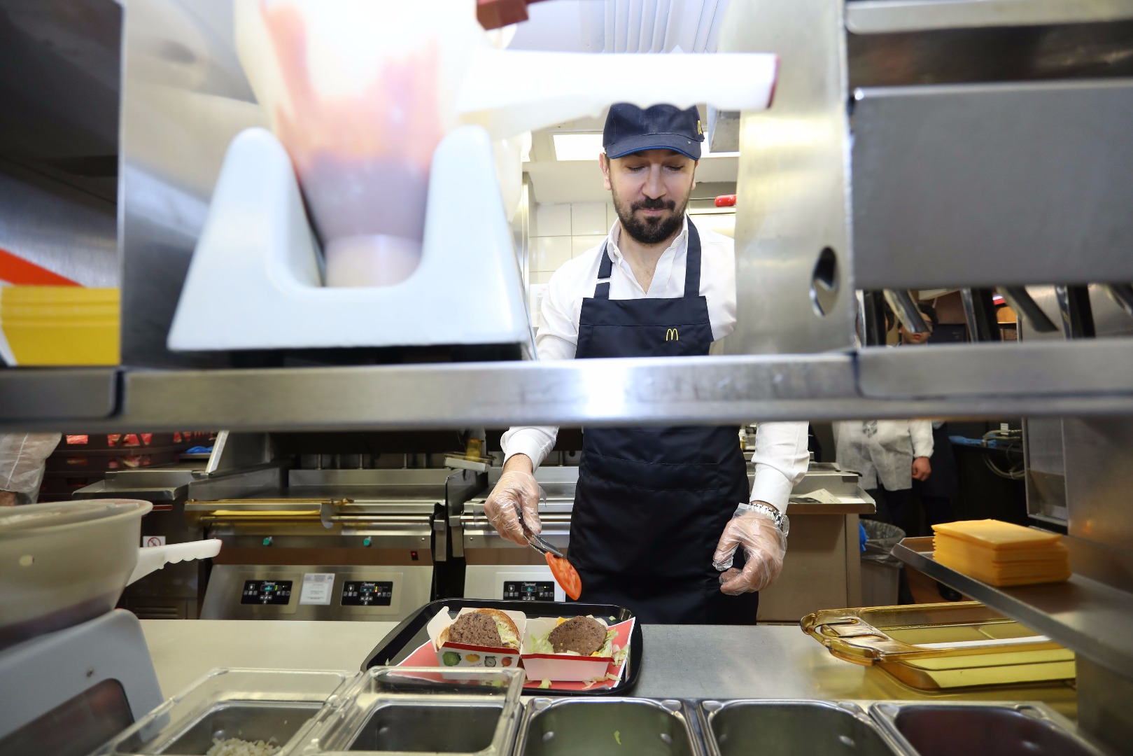 Hamburger zincirinden "Herkese açık mutfak"