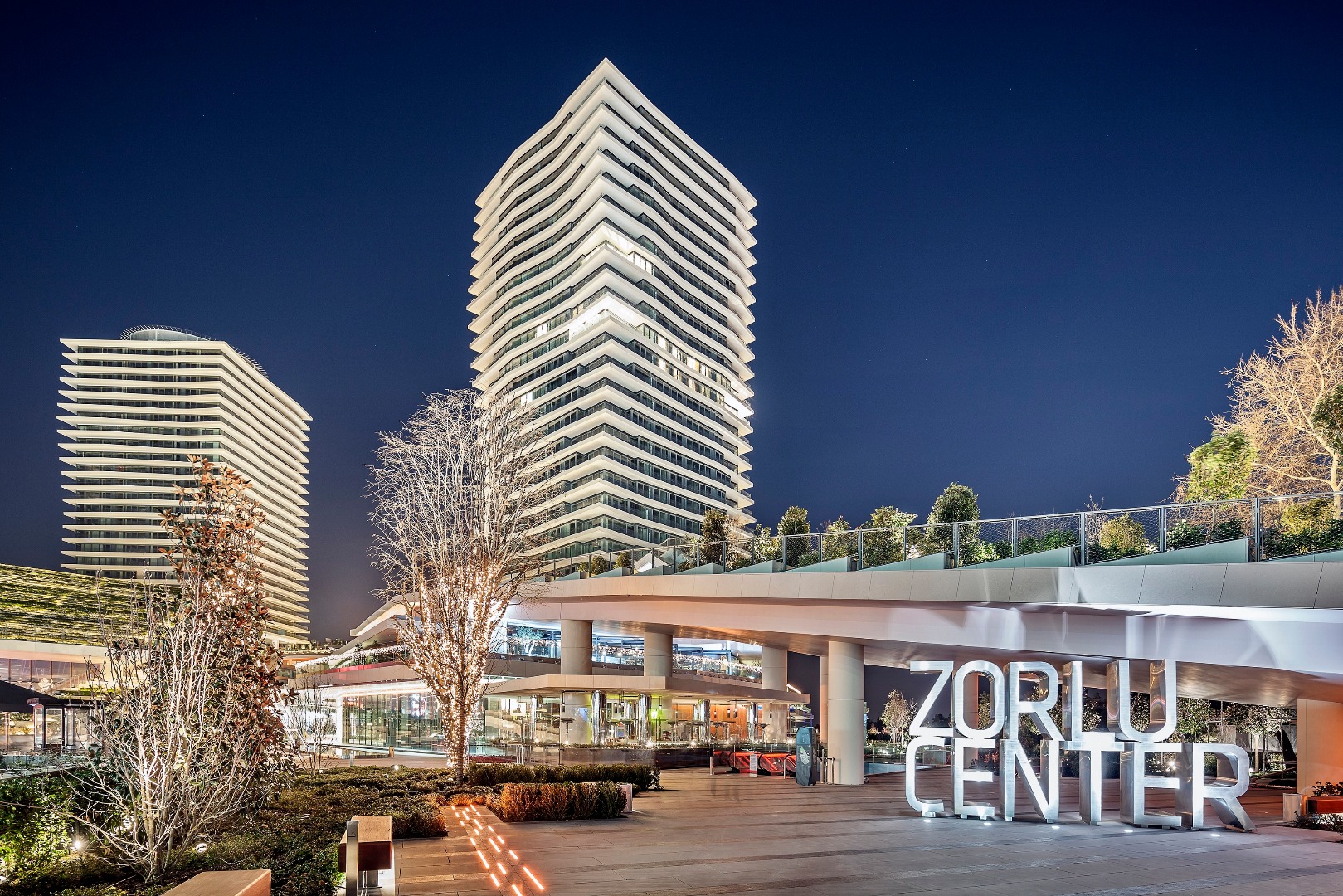 Zorlu Alışveriş Merkezi’nde alışveriş coşkusu