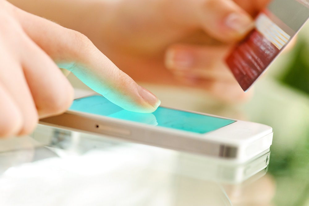 Mobil ticaret hacmi katlanarak büyümeye devam ediyor