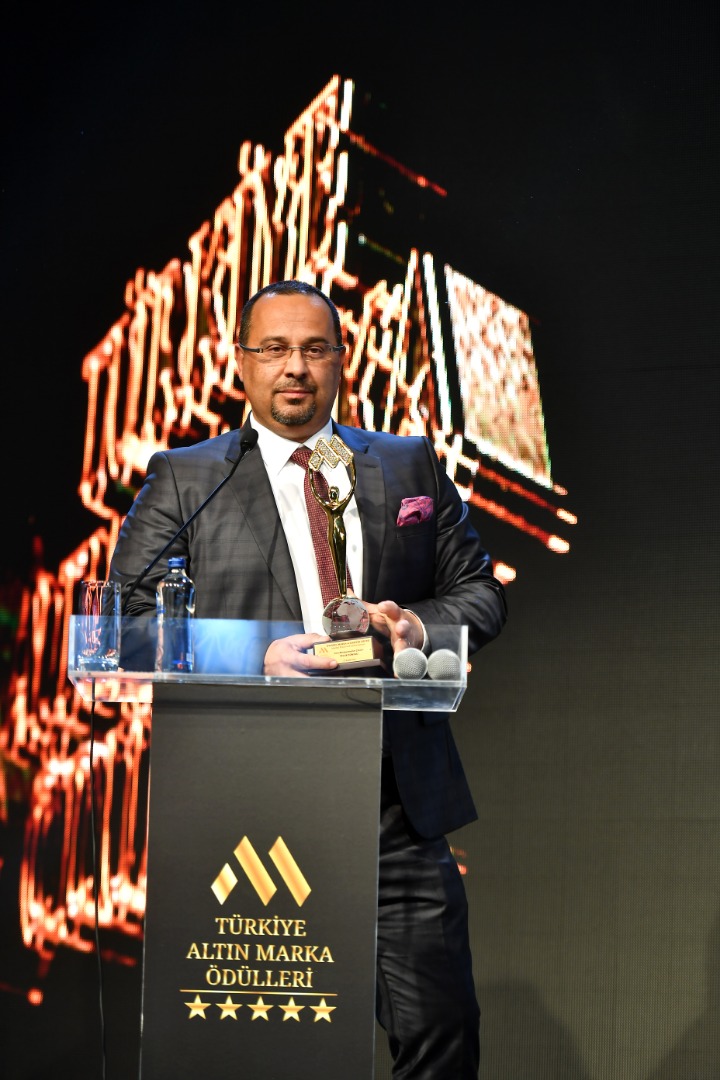 Tüketiciler Tavuk Dünyası’nı “Yılın Restoranlar Zinciri” seçti