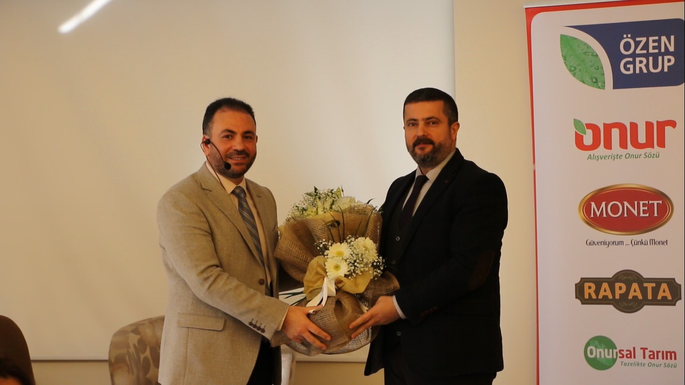 Eğitimci Lokman Yıldız Onur çalışanlarıyla buluştu