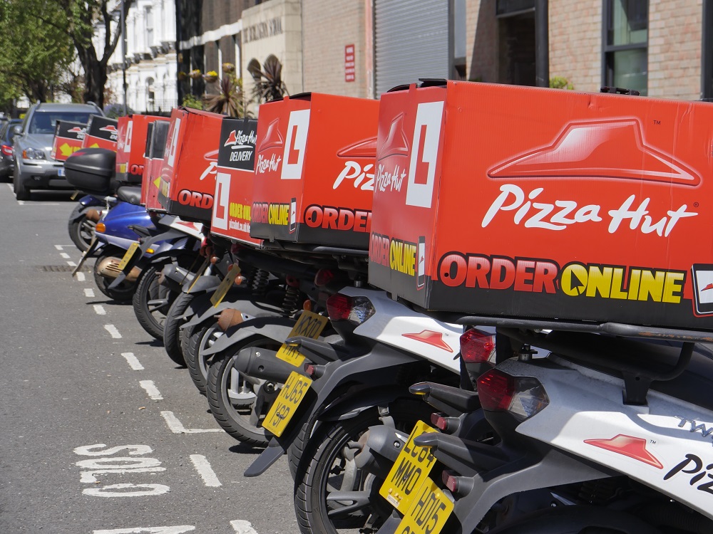Pizza Hut tarihinin en büyük satın almasını yapacak