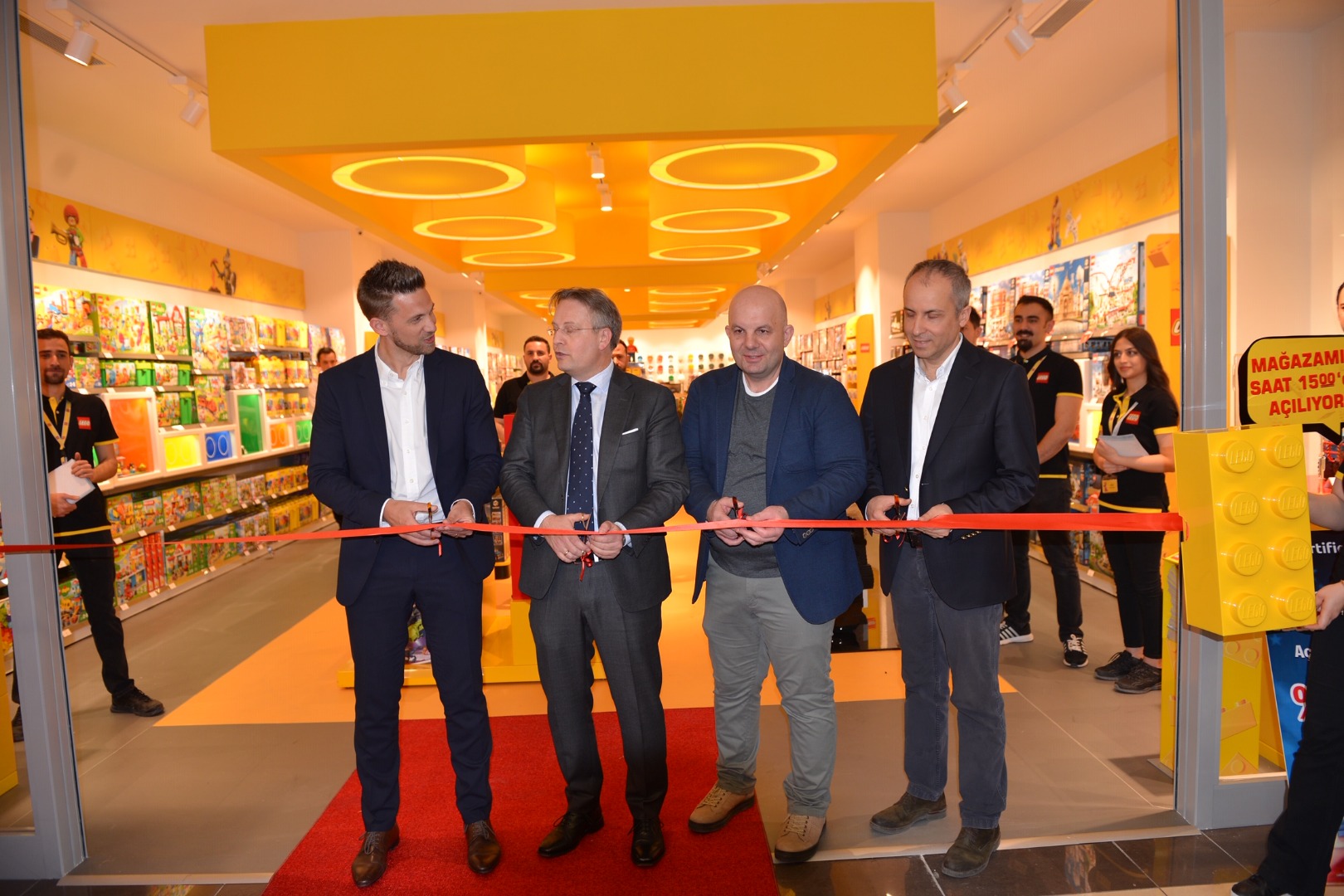 Başkentin ilk LEGO Store’u ANKAmall’da kapılarını açtı