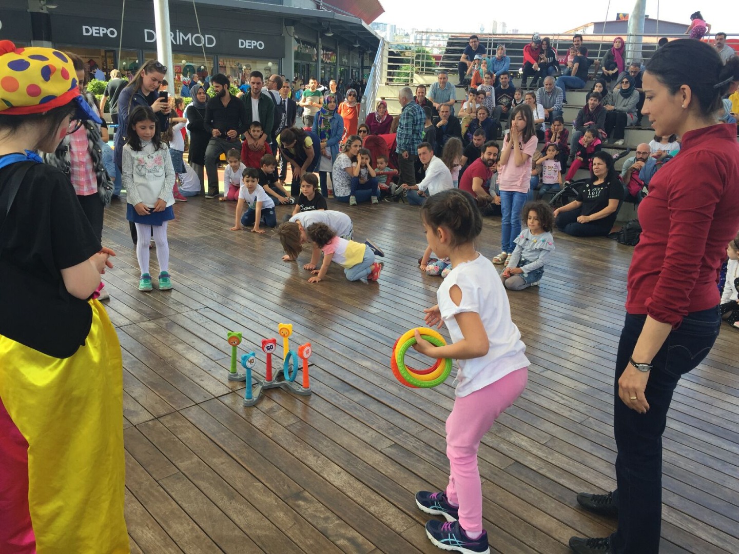Outlet Center İzmit’te Anneler Günü özel yarışmalara sahne oldu