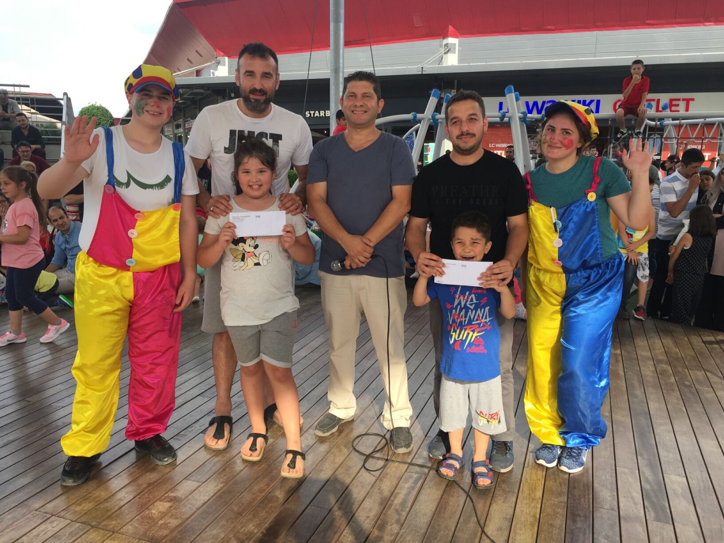 Outlet Center İzmit’te Babalar Günü etkinliklerle geçti