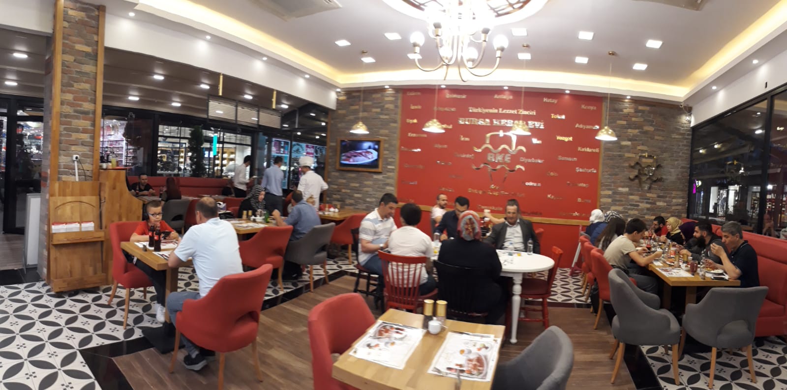 Bursa Kebap Evi 99’uncu şubesini Edirne’de açtı