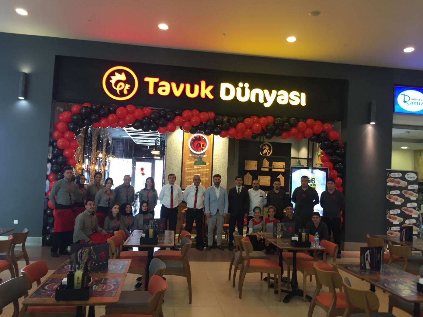 Tavuk Dünyası halkasına bir yeni şehir daha eklendi