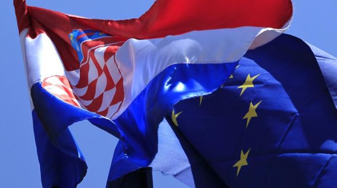 Bir ülke daha Euro Grubu’na dahil olma yolunda!