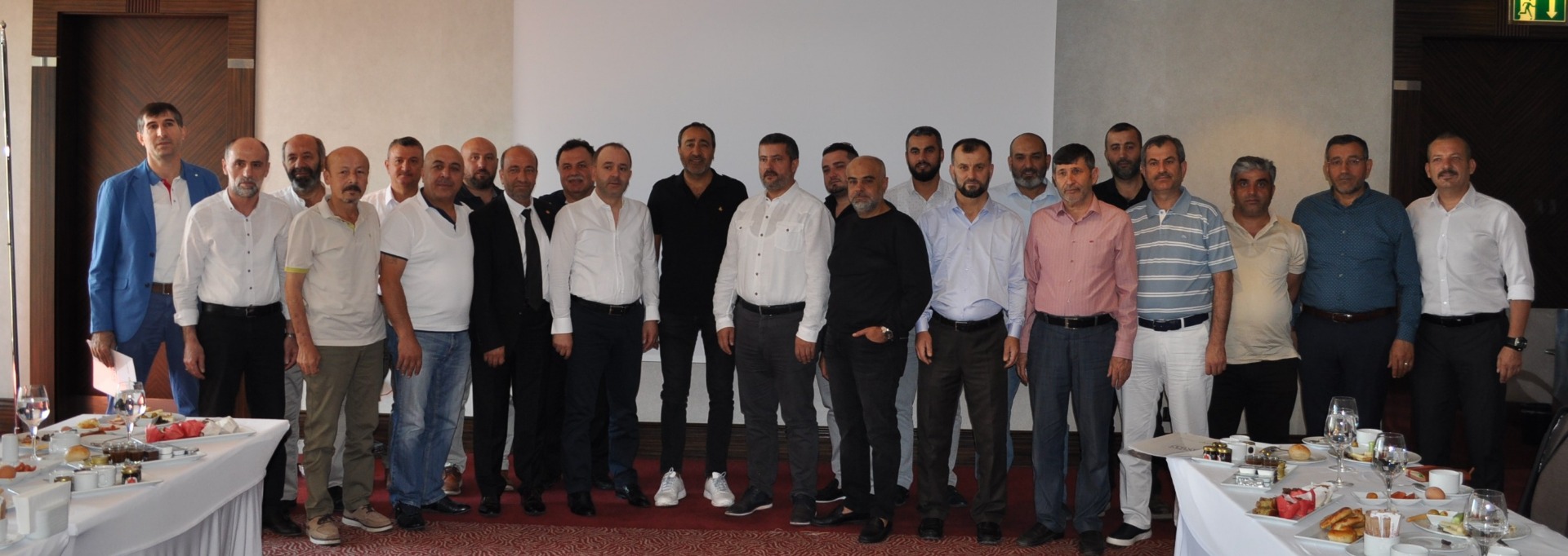 TPF Yönetim Kurulu, Bursalı perakendecileri ziyaret etti