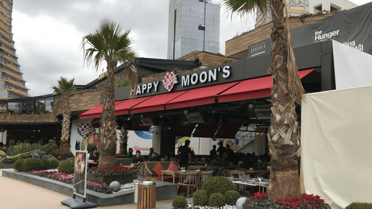 Happy Moon’s’un ilk havalimanı şubesi açıldı