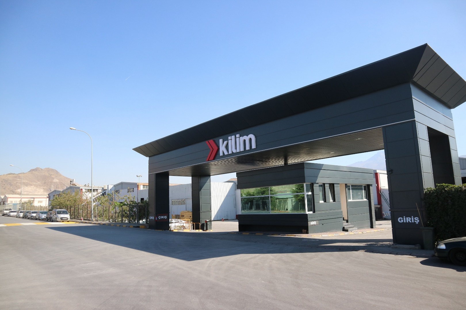 Kilim Mobilya hedeflerini belirledi