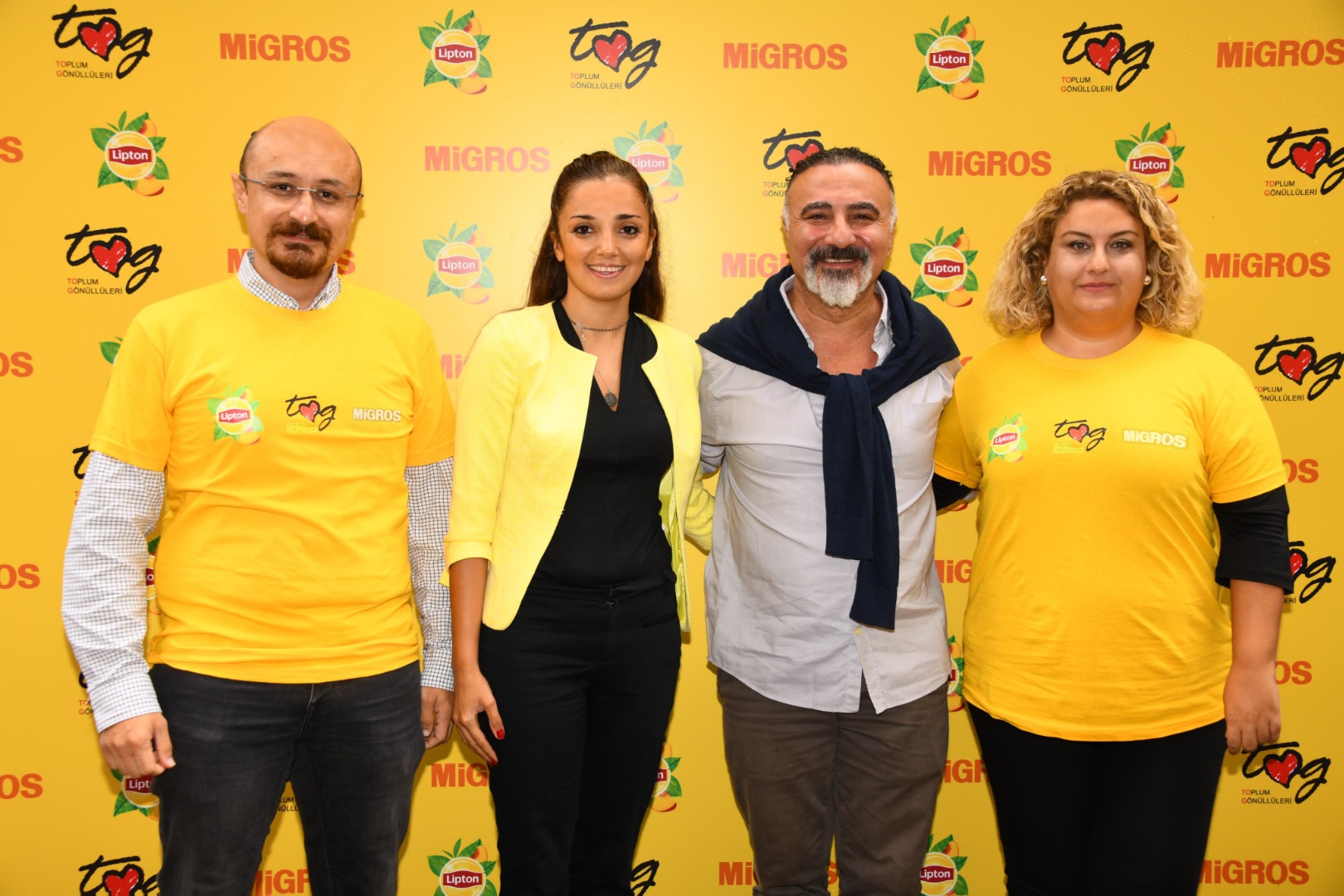 “Rengarenk Okullar” Projesi Büyümeye Devam Ediyor