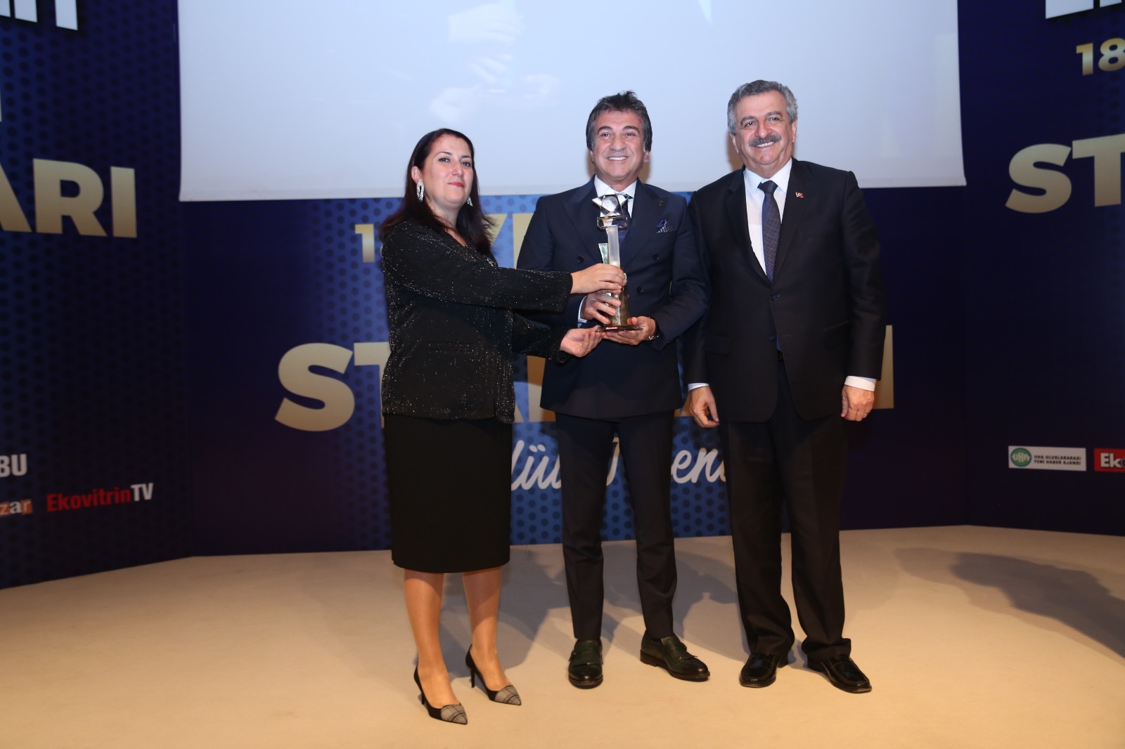 Damat-Tween hazır giyimde “Yılın En İyi Markası” seçildi