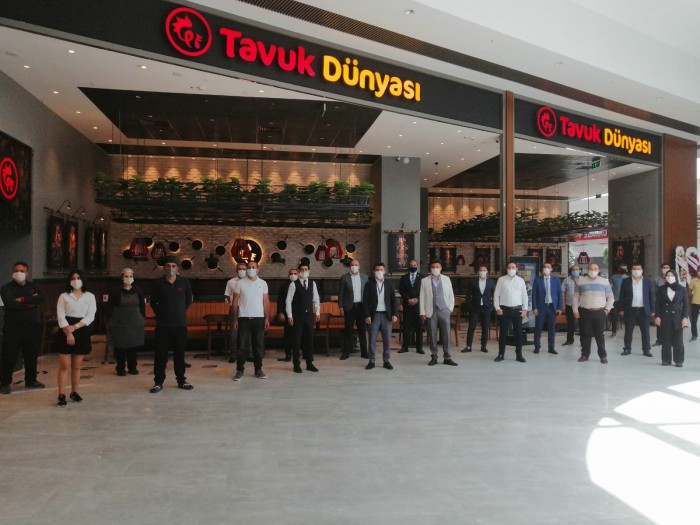 Tavuk Dünyası Ankara’daki 15. şubesini açtı