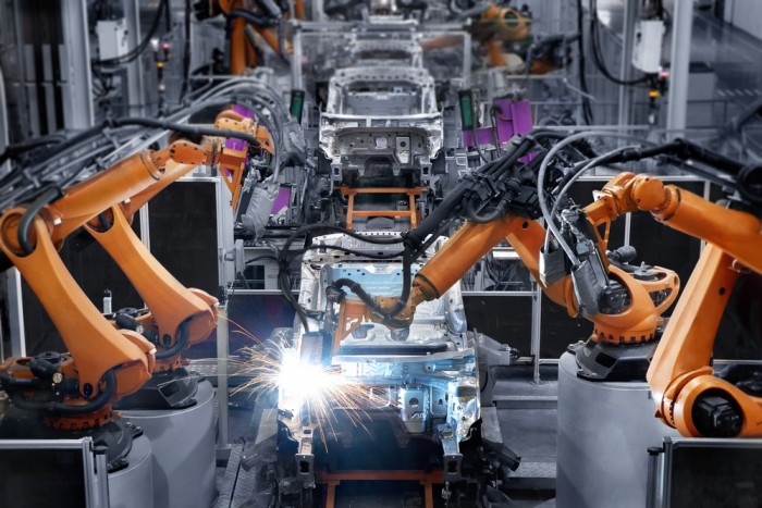 Mayıs ayında en fazla ihracatı otomotiv endüstrisi yaptı