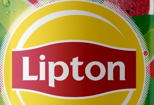 Lipton Ice Tea karpuz aromalı lezzeti ile serinletiyor