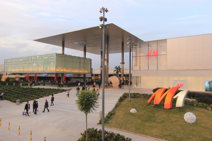M1 Adana mağaza zincirine 4 yeni mağaza daha ekledi