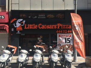 Little Caesars büyümeye Kadıköy’de açtığı yeni şubesiyle devam ediyor