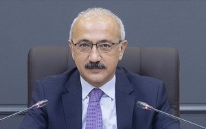 Elvan: 2. çeyrekte yüzde 20'ler düzeyinde büyüme bekliyoruz