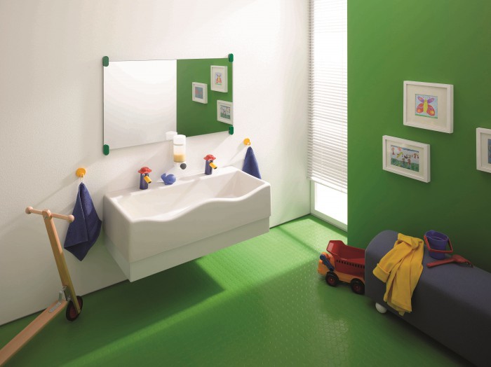 Çocukların keyifli banyo deneyiminde Geberit Bambini’nin imzası
