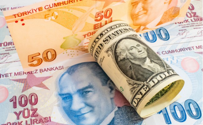 Dolar/TL’de rekor üstüne rekor