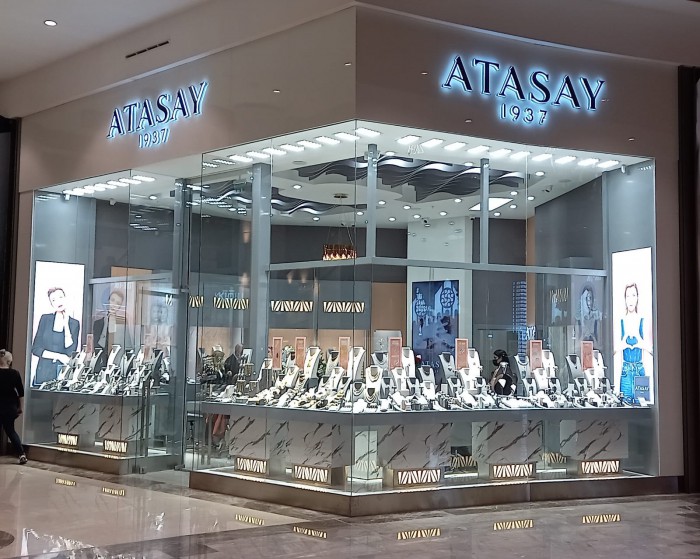 Atasay mağaza yatırımlarında hız kesmiyor