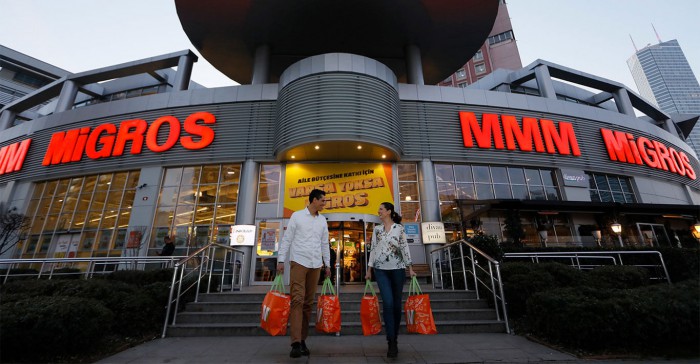 Migros’ta indirimler hiç bekletilmeden rafa yansımaya başladı