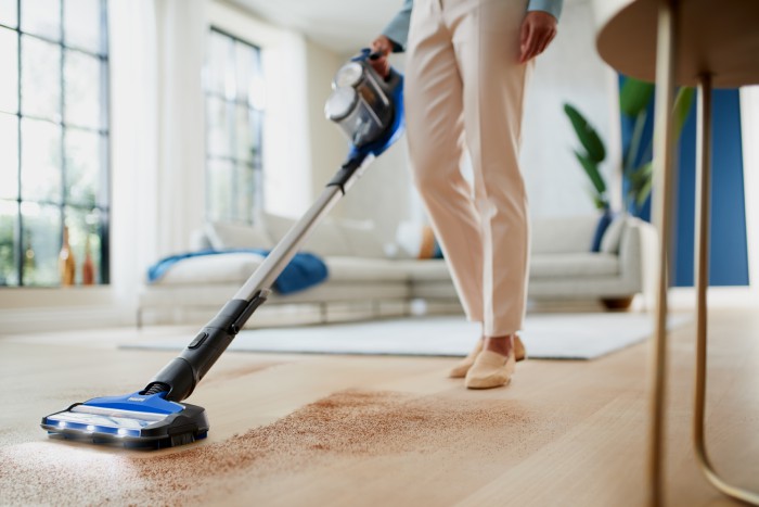Philips SpeedPro Max 8000 tüm eve yetiyor