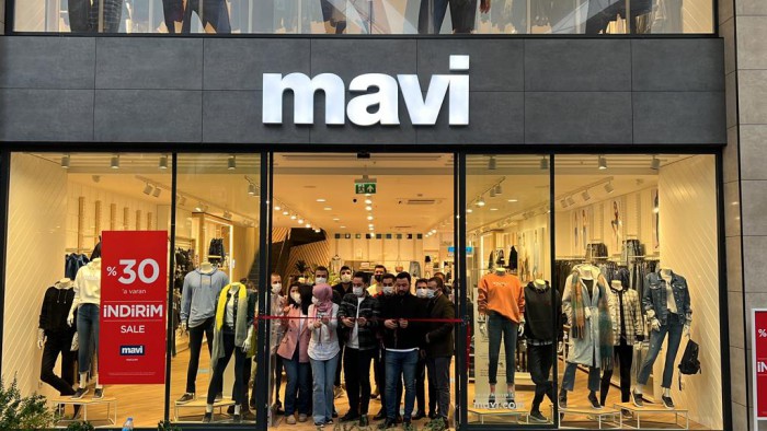 MAVİ, Cizre Park AVM’de açıldı