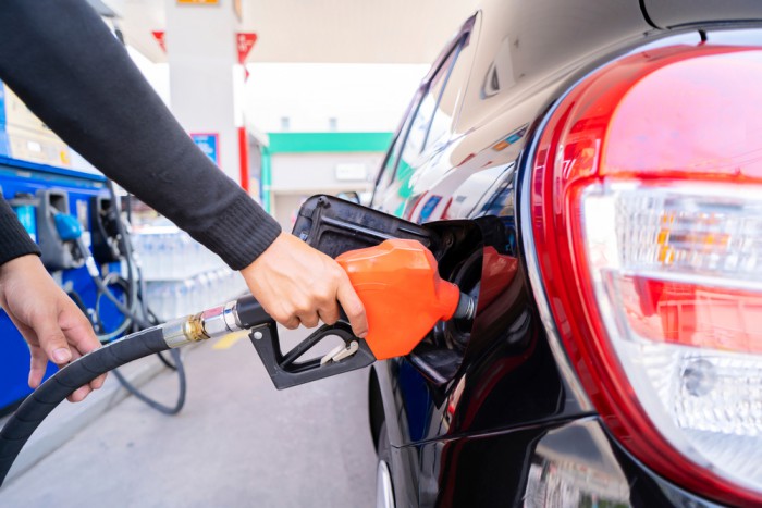 Benzine tekrar zam geliyor