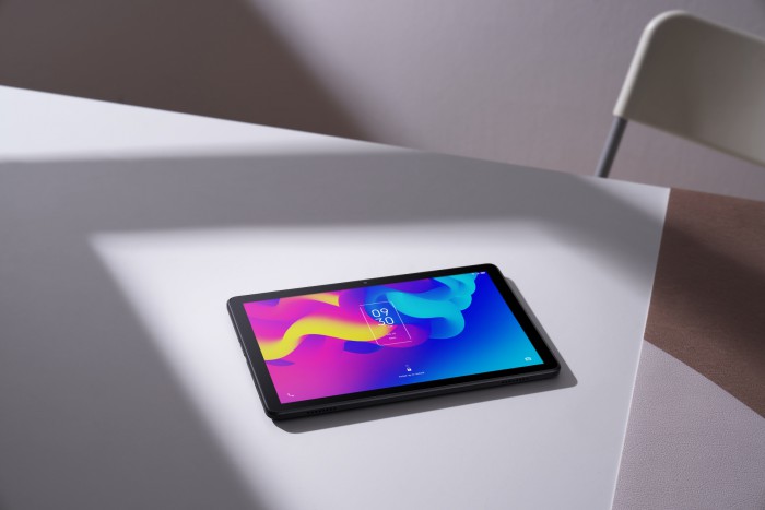 TCL’in yeni tablet ailesi Türkiye’de satışta