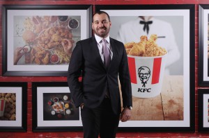 Kfc’nin yeni reklam filmini izleyenlere “al geldi”