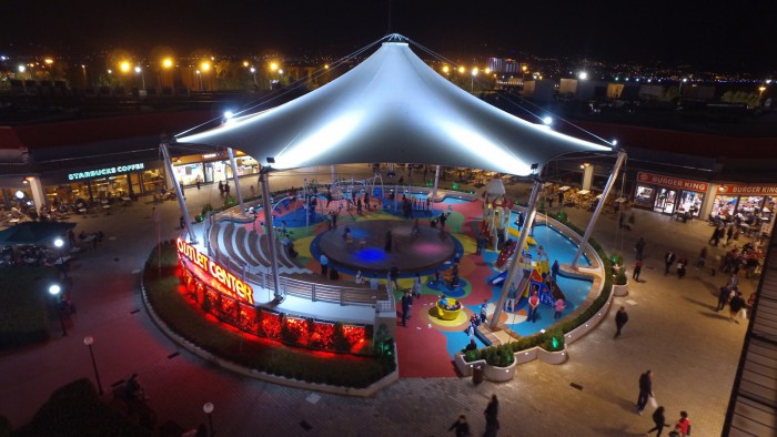 Outlet Center İzmit’te 12 Aralık Mağazacılar Günü