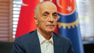Türk-İş Başkanı: Asgari ücrette pazarlığa 7 bin 785 liradan başlayacağız