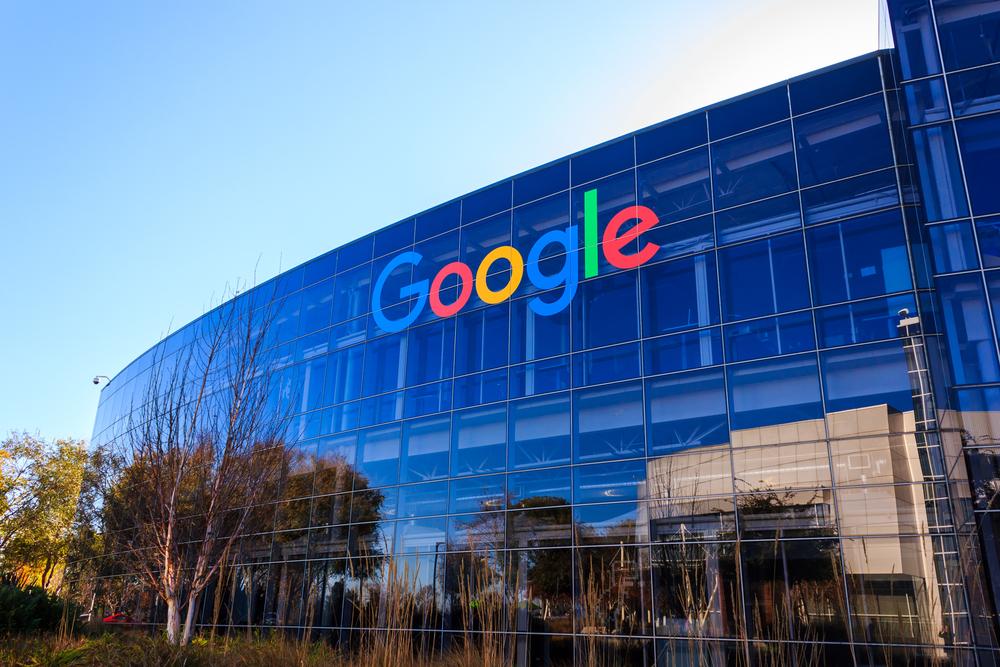 Alphabet 1 trilyon dolar piyasa değerine ulaştı